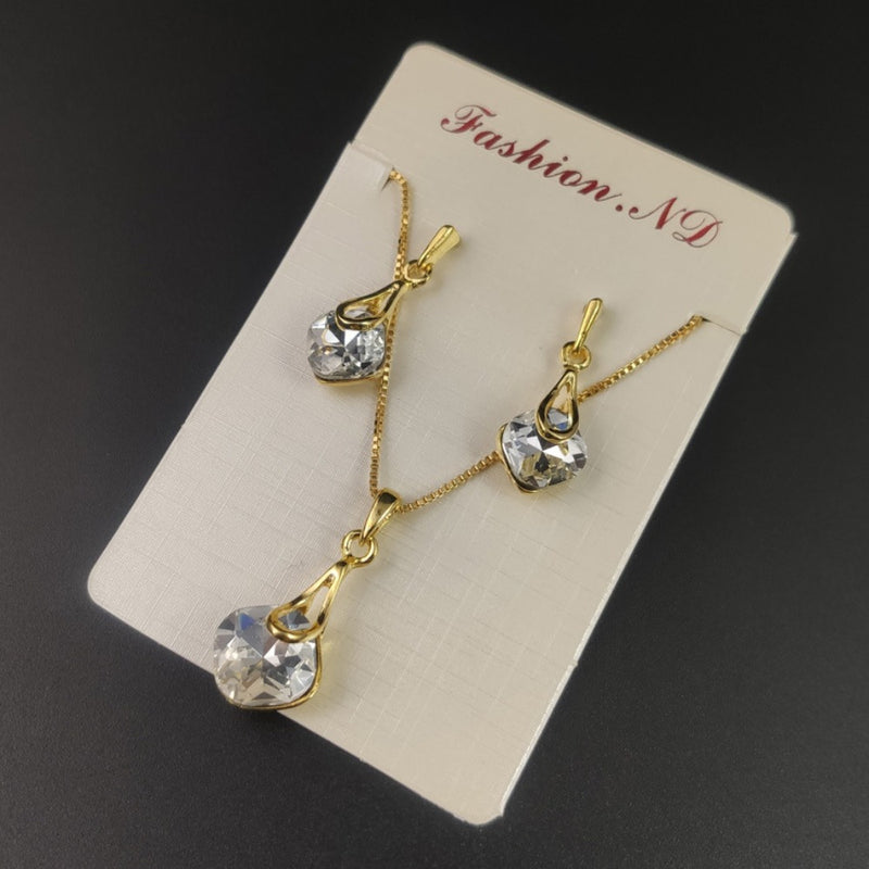 Brincos e Colar de liga de níquel com pedras brilhantes fecho de pino agulha em aço inoxidável - Elegância atemporal para mulheres modernas!