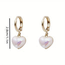 Brincos de luxo em formato de coração perolizado com argolas dourada similar a ouro  - Coração de luxo que provoca paixões!