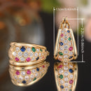 Brincos dourado redondo, cravejado com pedras especiais coloridas de zircônia sintética - Um toque de cor para o dia à dia!