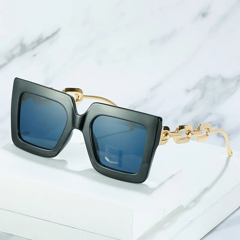 Óculos de sol  estilo quadrado de luxo masculino e feminino de armação grande proteção UV400 - Um acessório  que te define e te diferencia da multidão!