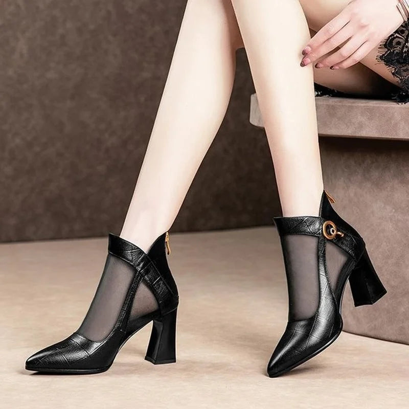 BOTA FEMININA ESTILO MALHA DE VERÃO SALTO ALTO COM ZIPER - LEVEZA E CHARME PARA SEUS PÉS!