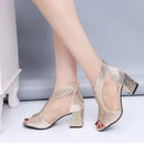 Sandália de verão feminina aberta com fivela, corpo brilhante, salto alto grosso - Seus pés merecem brilhar!