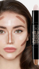 Caneta Corretiva com 2 pontas - Corrige imperfeições, realça a beleza!