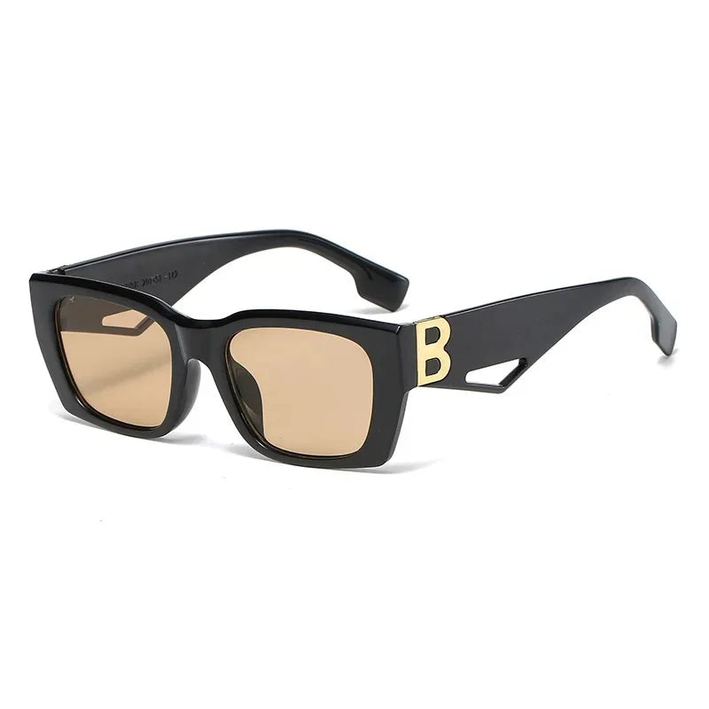 Óculos de sol Fashion feminino estilo quadrado UV 400  - Estilo e proteção em um só olhar!