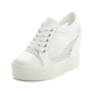 Tênis Casual Feminino de Couro com Plataforma alta - Poder e Elegância em cada passo!